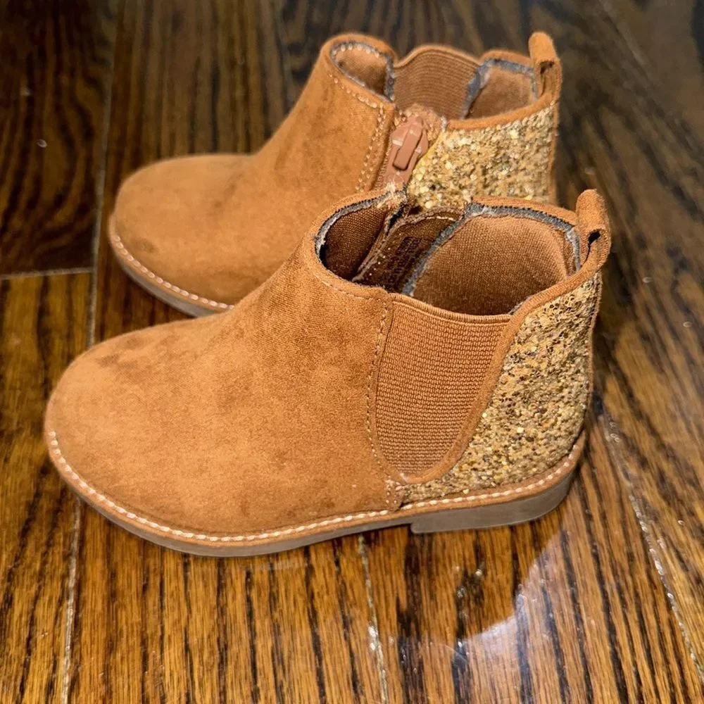 Harper Canyon Brown Suede with Gold Sparkle Ankle Boots 7